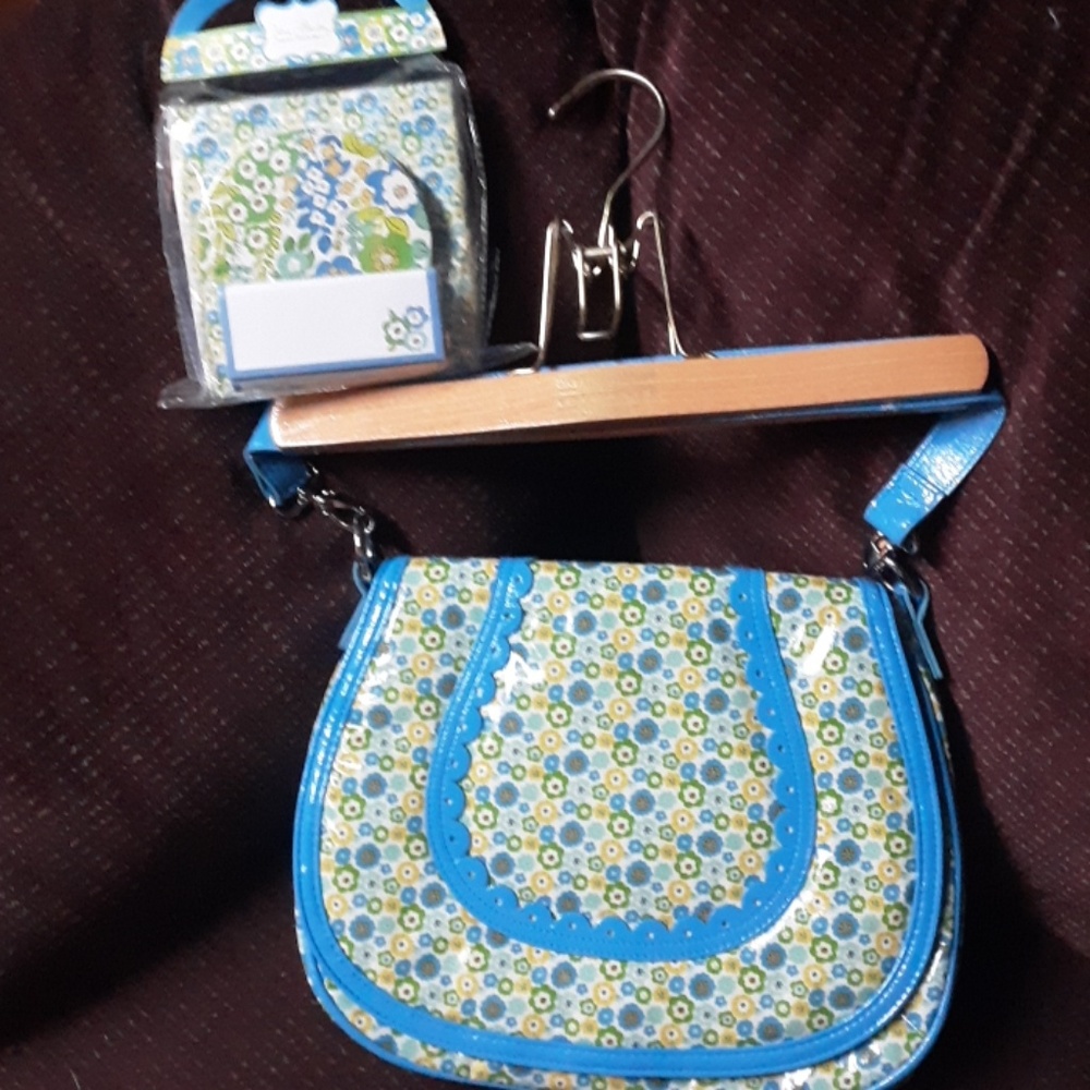 Vera Bradley (frill) 2 pc set